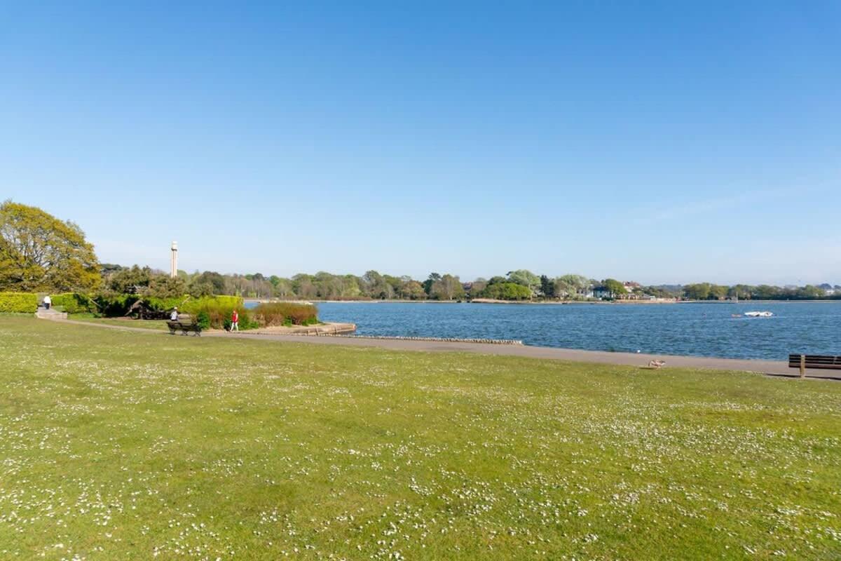 Park Lake View Poole Eksteriør bilde